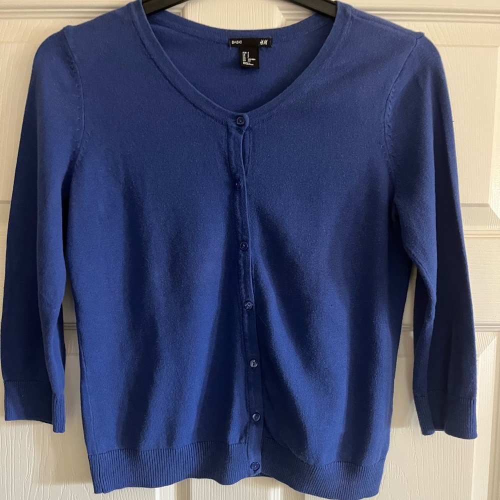 H&M Basic Sweater Cardigan.